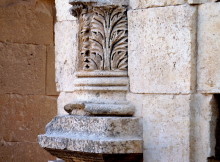 Säulenfuß am Zeustempel